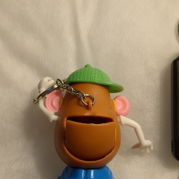 Colorful Keychain Set - Picture 3 of 8